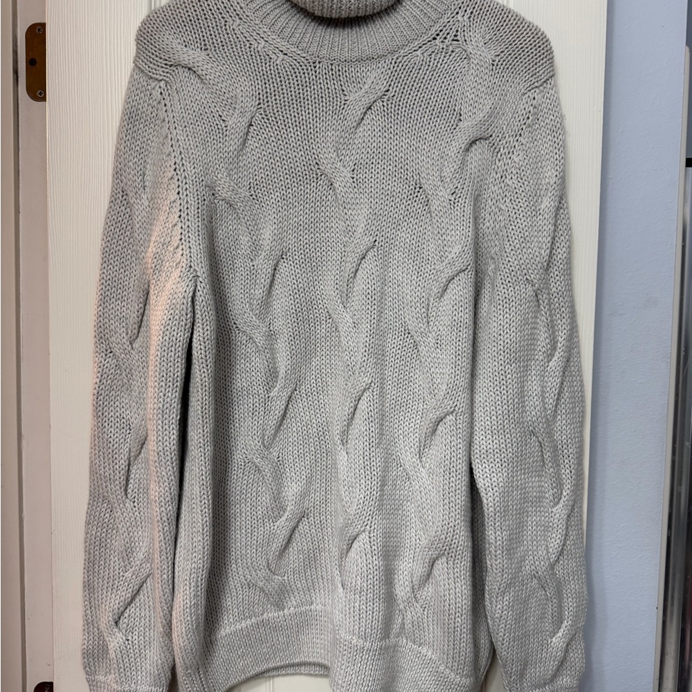 Elegant Gray Turtleneck Sweater